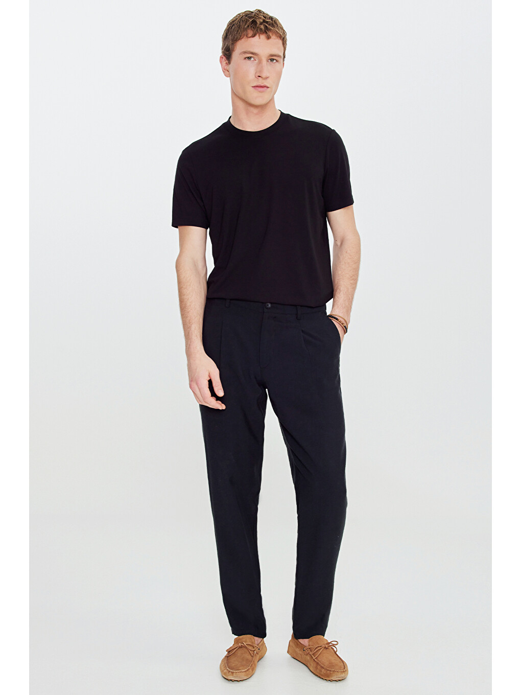 Erkek Siyah Comfort Fit Rahat Kesim Beli Lastikli Yan Cepli Pantolon