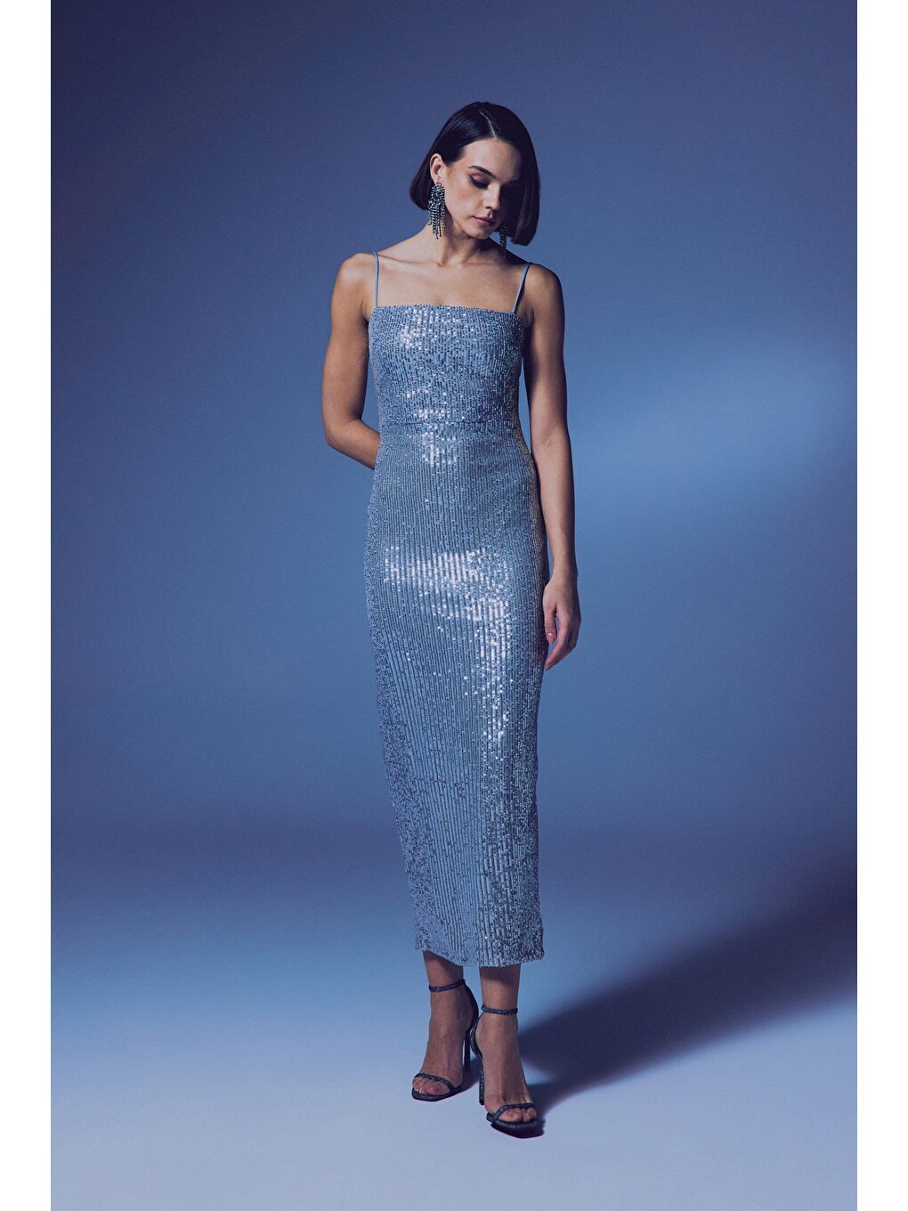 Gri Askılı Uzun Payet Elbise - Gümüş-3