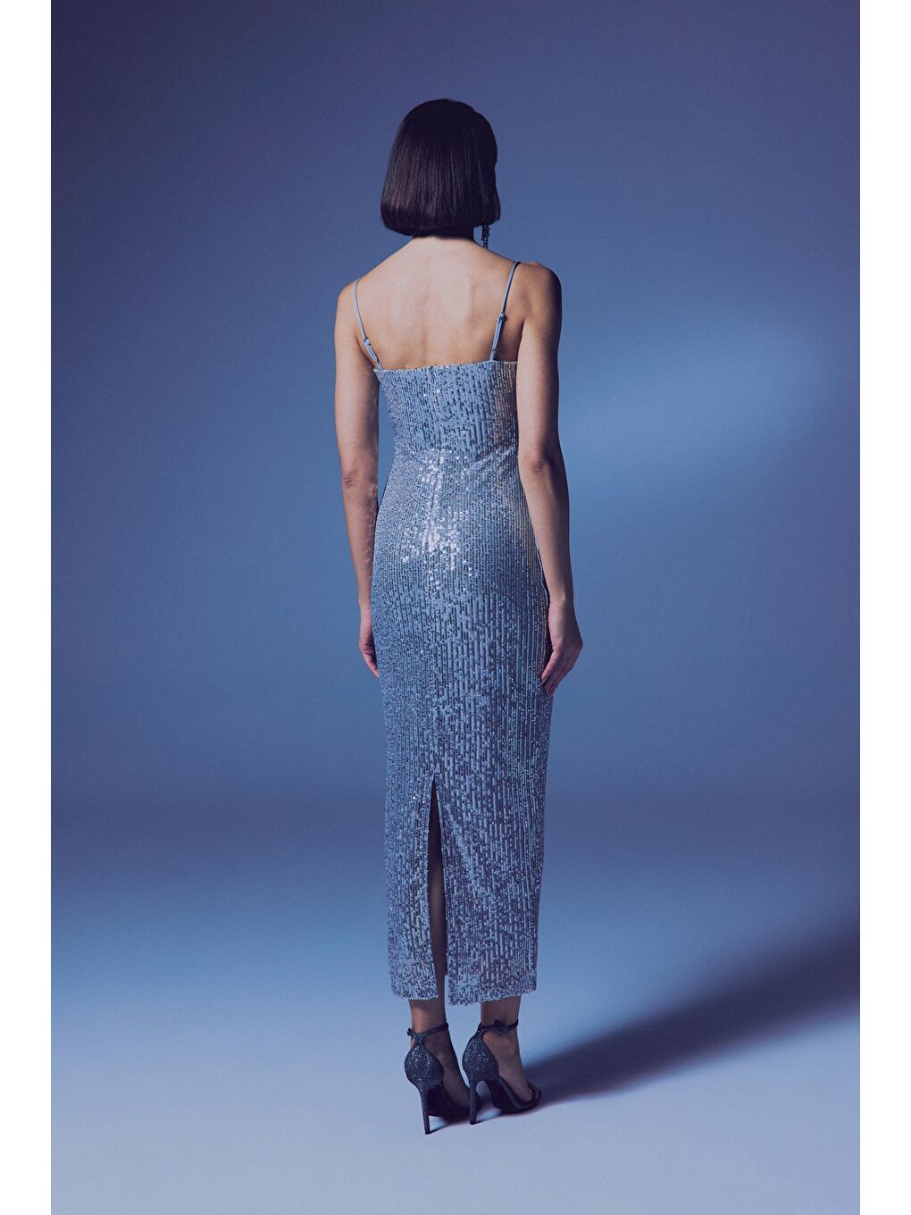 Gri Askılı Uzun Payet Elbise - Gümüş-7