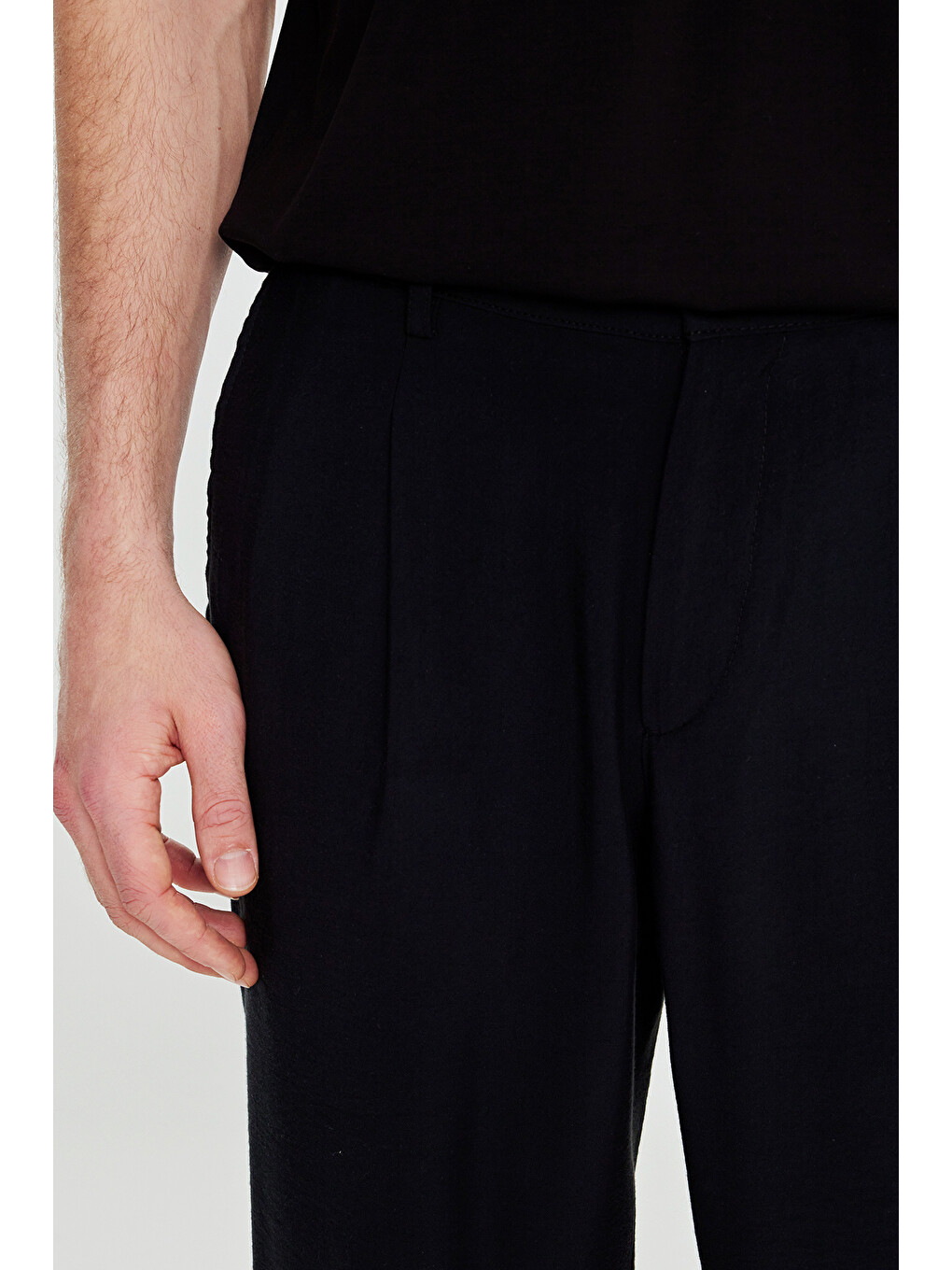 Erkek Siyah Comfort Fit Rahat Kesim Beli Lastikli Yan Cepli Pantolon-3