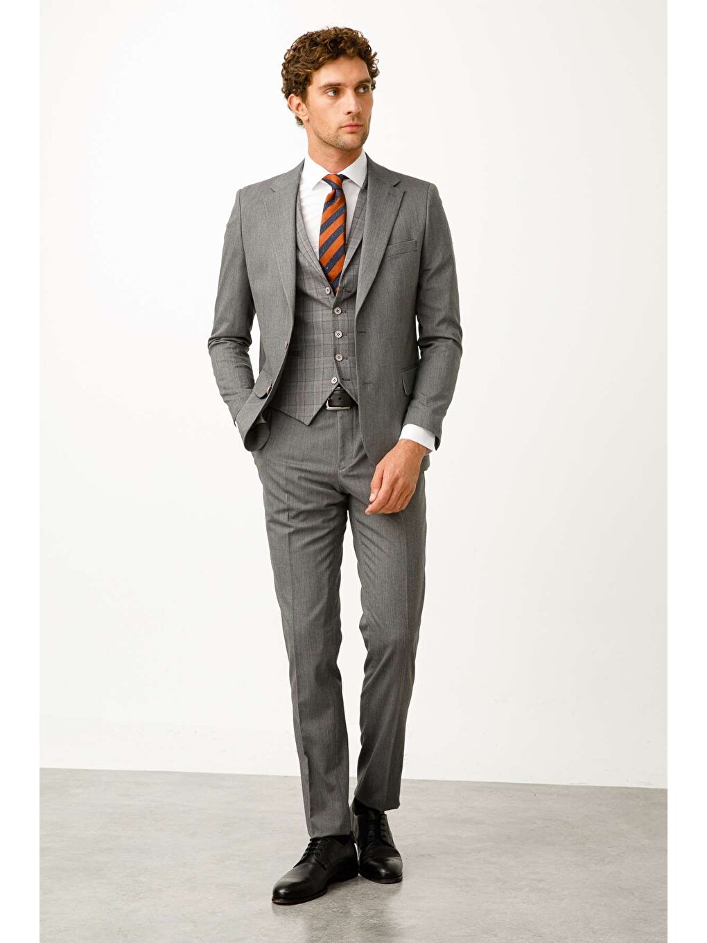 Erkek Gri  / Rahat Kalıp Geniş Mono Kombinli Takım Elbise-2