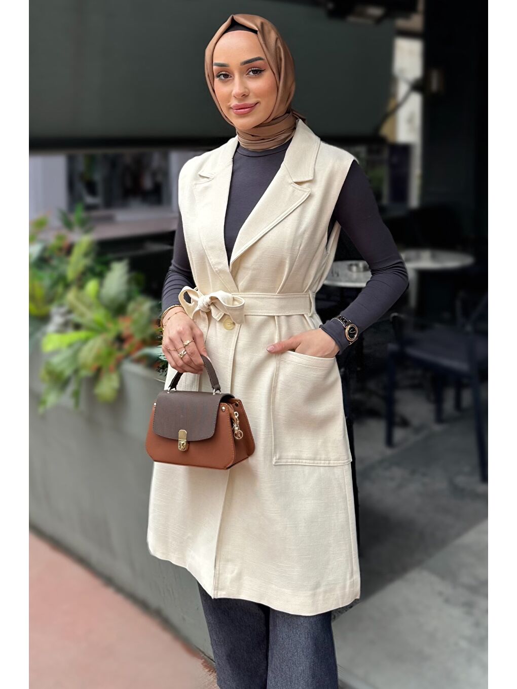Bej Bel Kuşaklı Astarlı Tesettür Yelek-1
