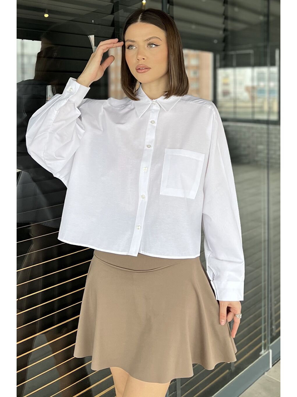 Beyaz Kadın Tek Cepli Yarasa Kol Gömlek