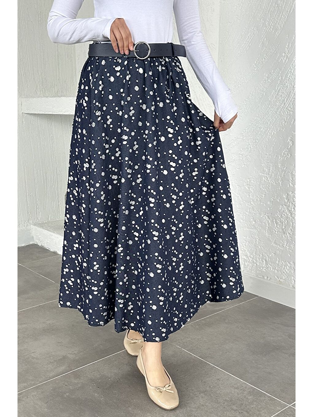 Lacivert Gülseli Bel Lastikli Astarlı Tesettür Jean Etek-5