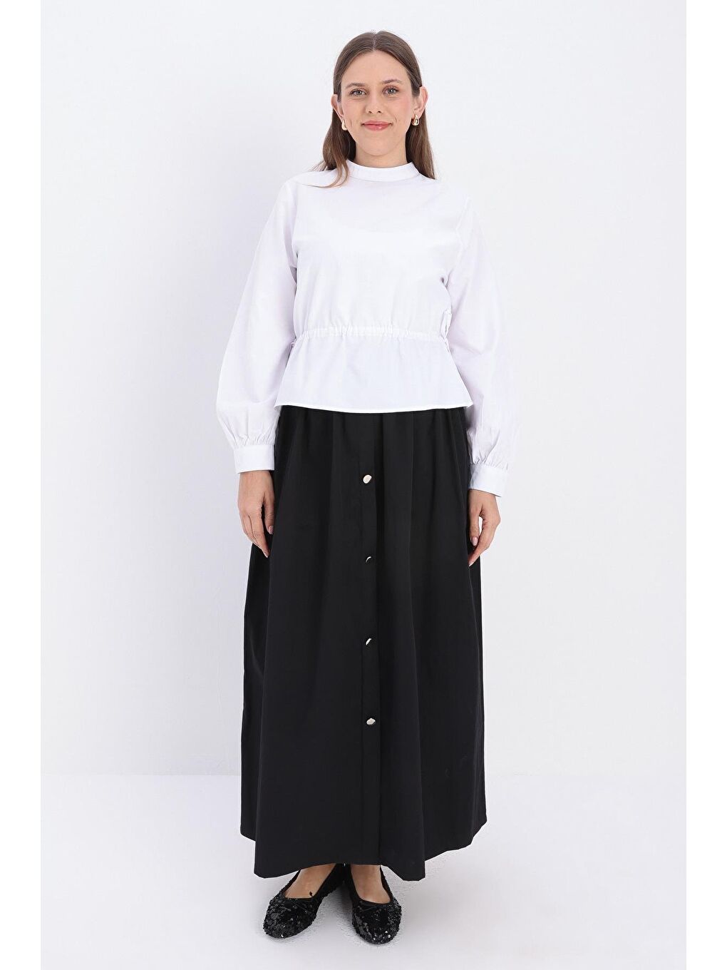 Siyah-Düğme Detaylı Kraşlı Etek-1