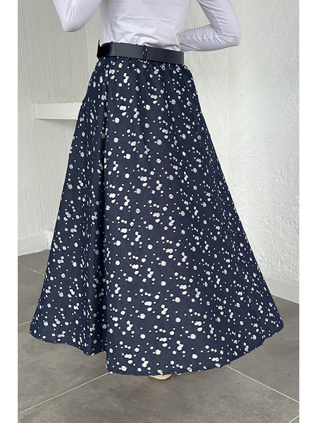 Lacivert Gülseli Bel Lastikli Astarlı Tesettür Jean Etek-6