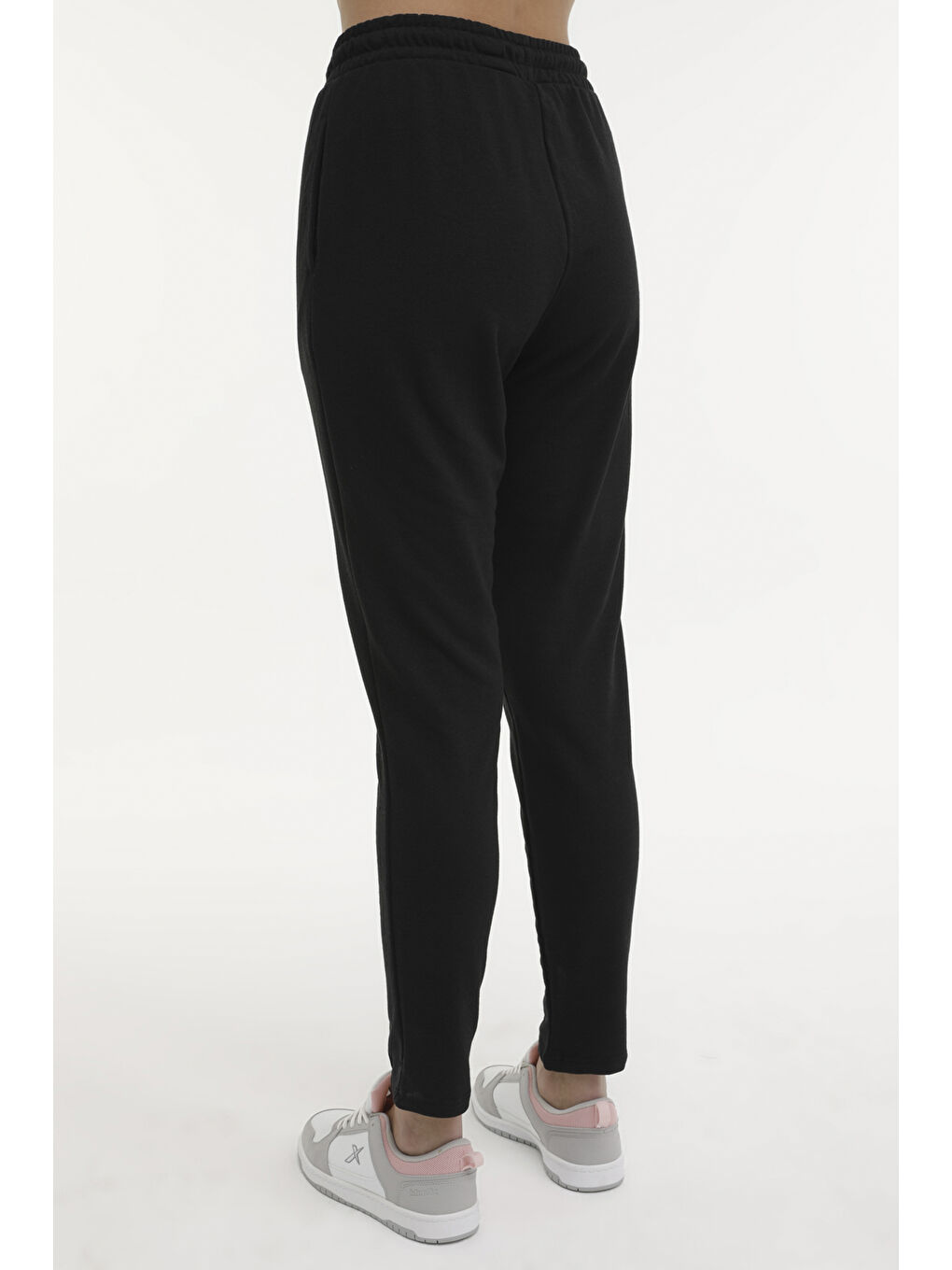 WL GOSIA 22MS888 4FX Siyah Kadın Eşofman Altı-1