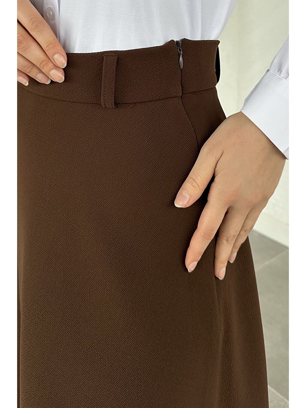 Kahverengi Kemer Aksesuarlı Tesettür Kiloş Etek-10