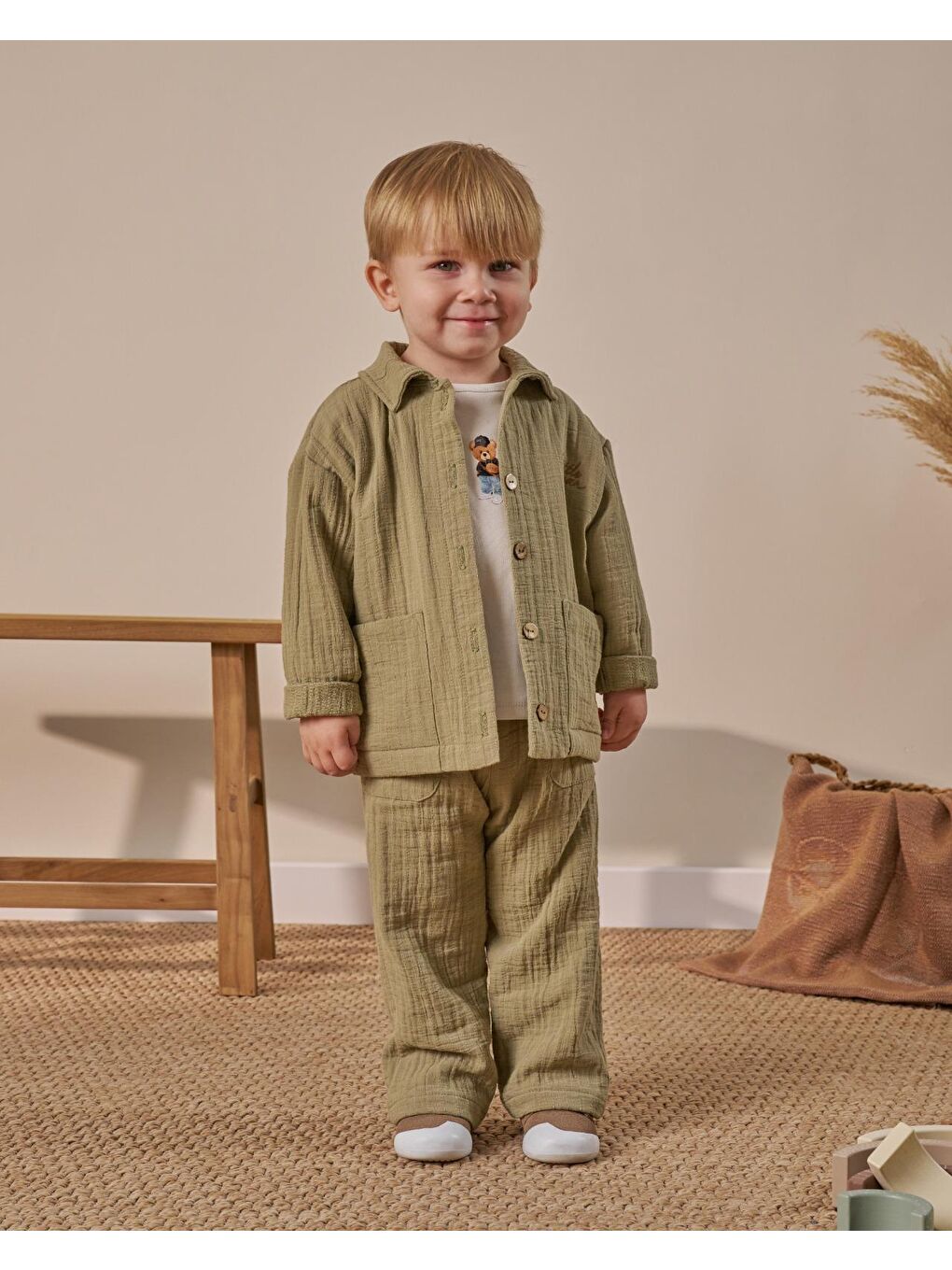 Yeşil Erkek Çocuk Pamuklu Haki Müslin Ceketli T-Shirtli Pantolon Takım-1