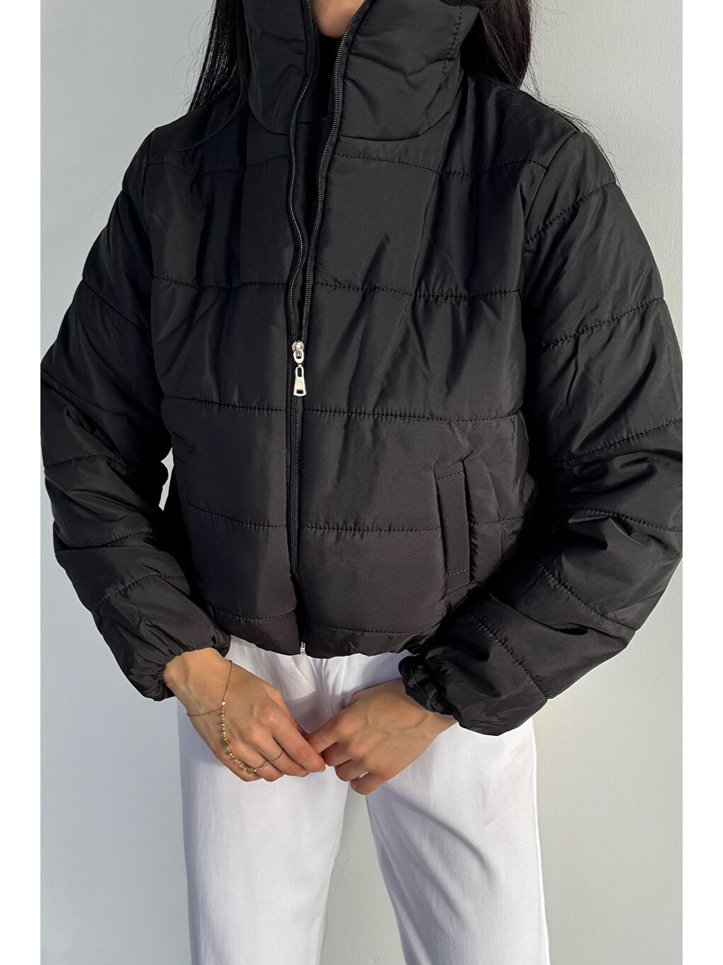 Siyah Kadın Bel Lastikli Çift Cepli Şişme Mont-2