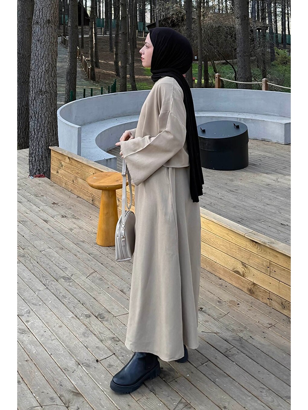 Etekli Tesettür Takım Bej-1