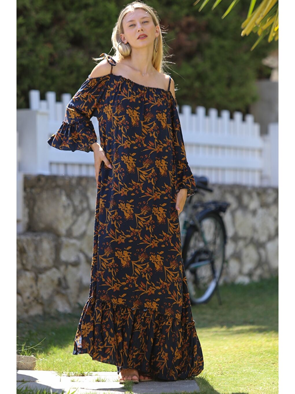 Kahverengi Carmen Yaka Fırfırlı Kol Kol Ve Etek Ucu Fırfırlı Allover Baskılı Dokuma Casual Elbise-4