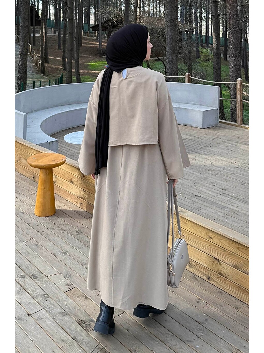 Etekli Tesettür Takım Bej-3