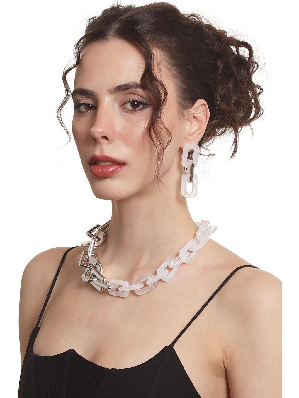 Kadın Kalın Zincir Formlu Beyaz &Gümüş Renk Akrilik Tasarım Kolye &Küpe Seti-2