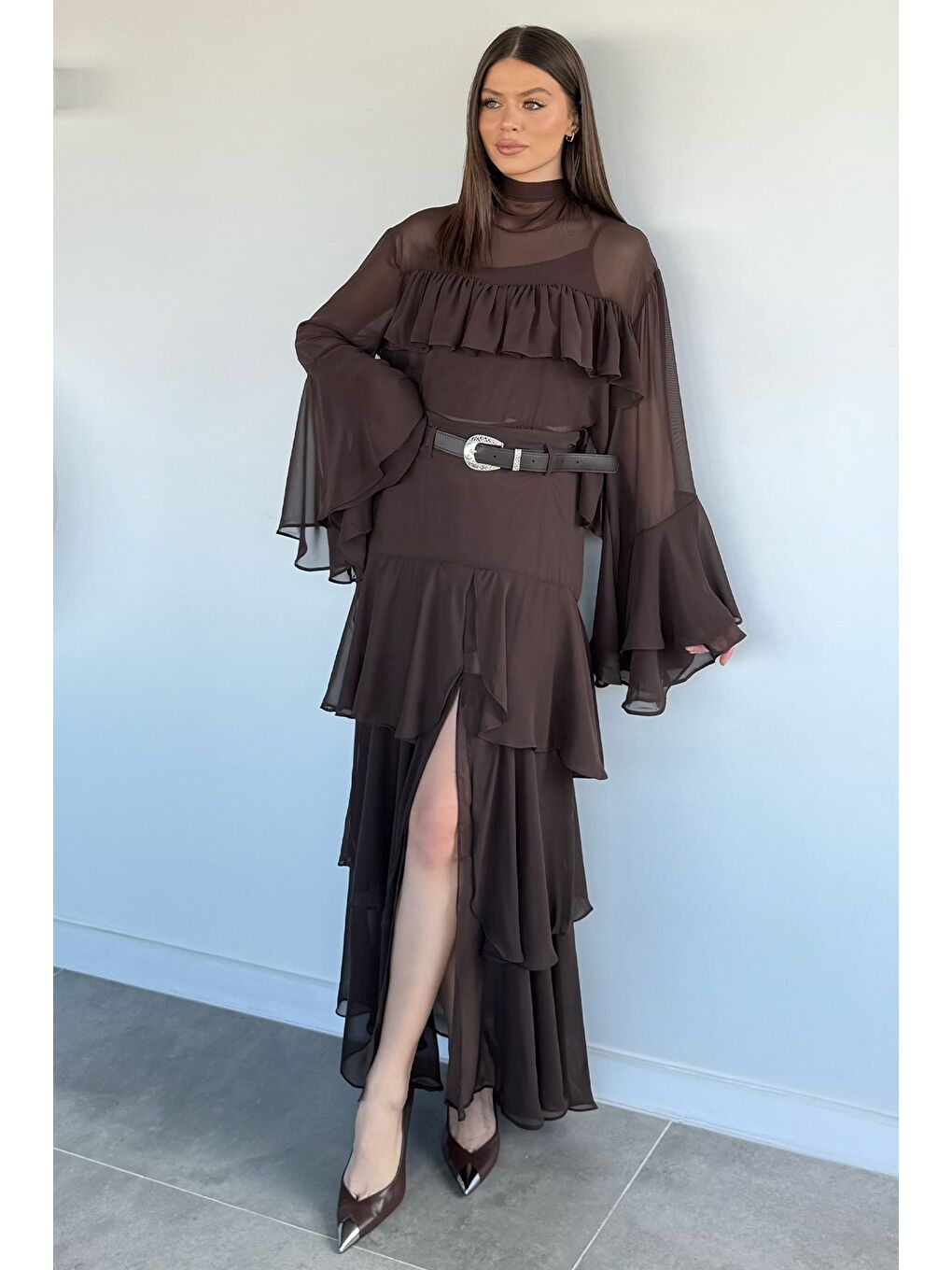 Kahverengi Kadın Yırtmaçlı Kemerli Kat Detaylı Tül Etek