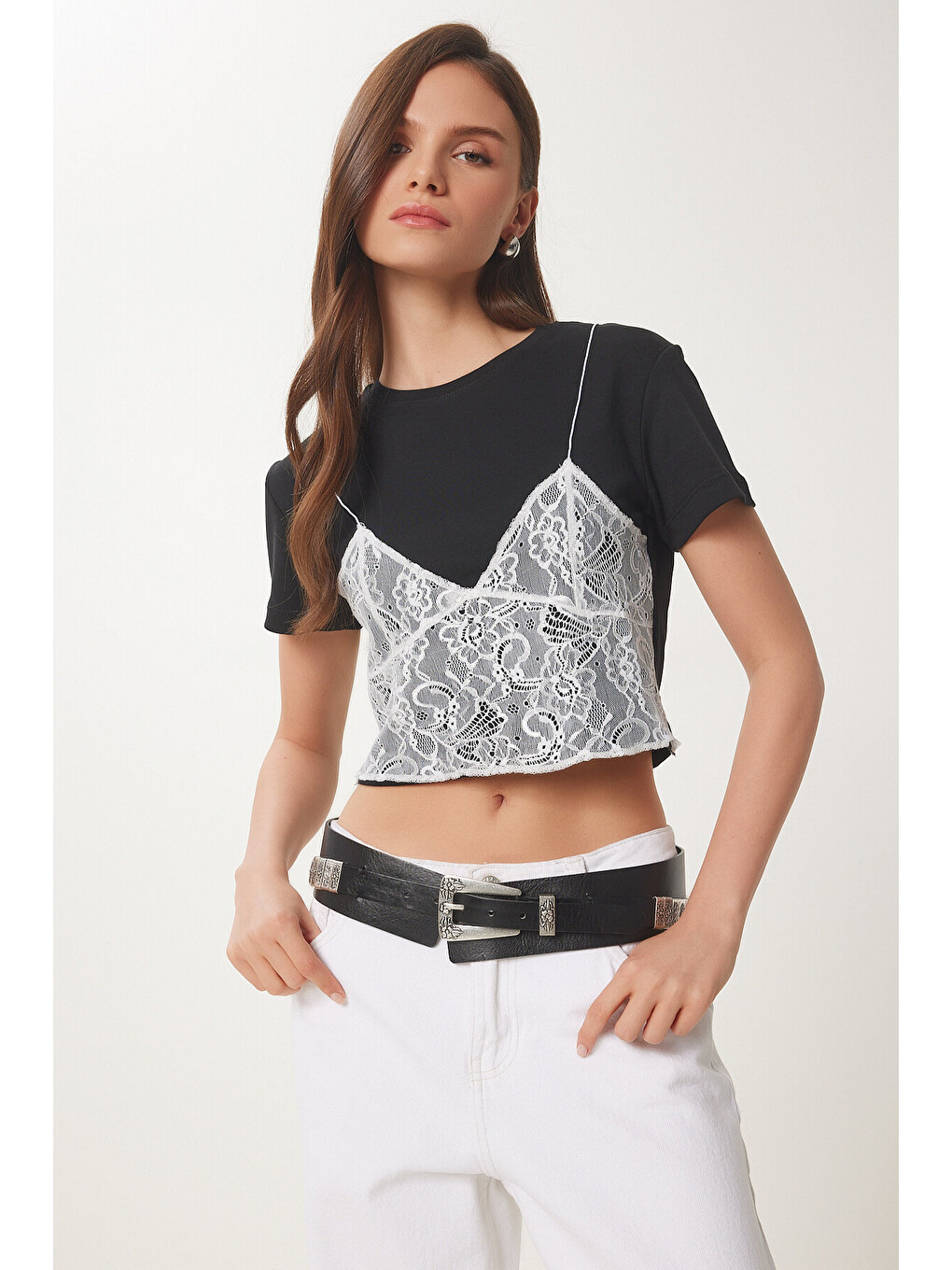 Siyah Dantelli Crop Örme Bluz SİYAH BEYAZ LBV0059-1