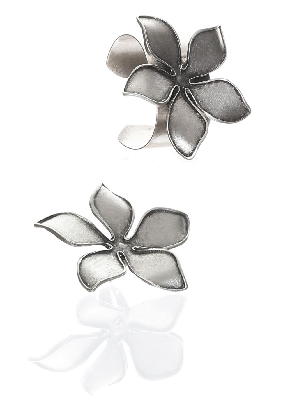 Gri Kadın Antik Gümüş Kaplama Ayarlanabilir Açık Geniş Bant Manolya Bileklik & Yüzük Set