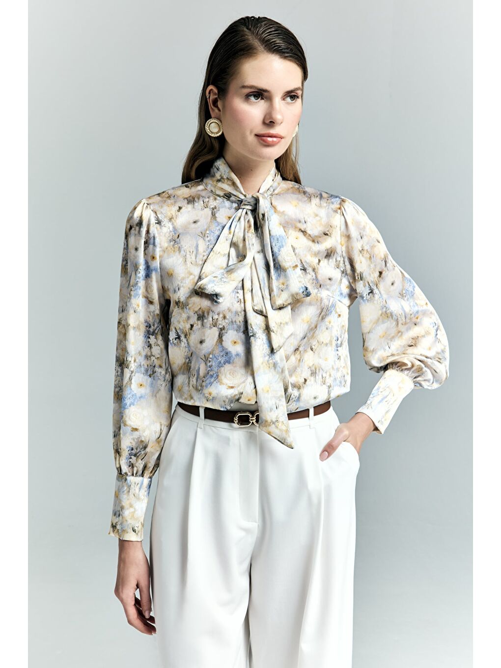 Çiçek Desenli Fularlı Gömlek - Sarı-1