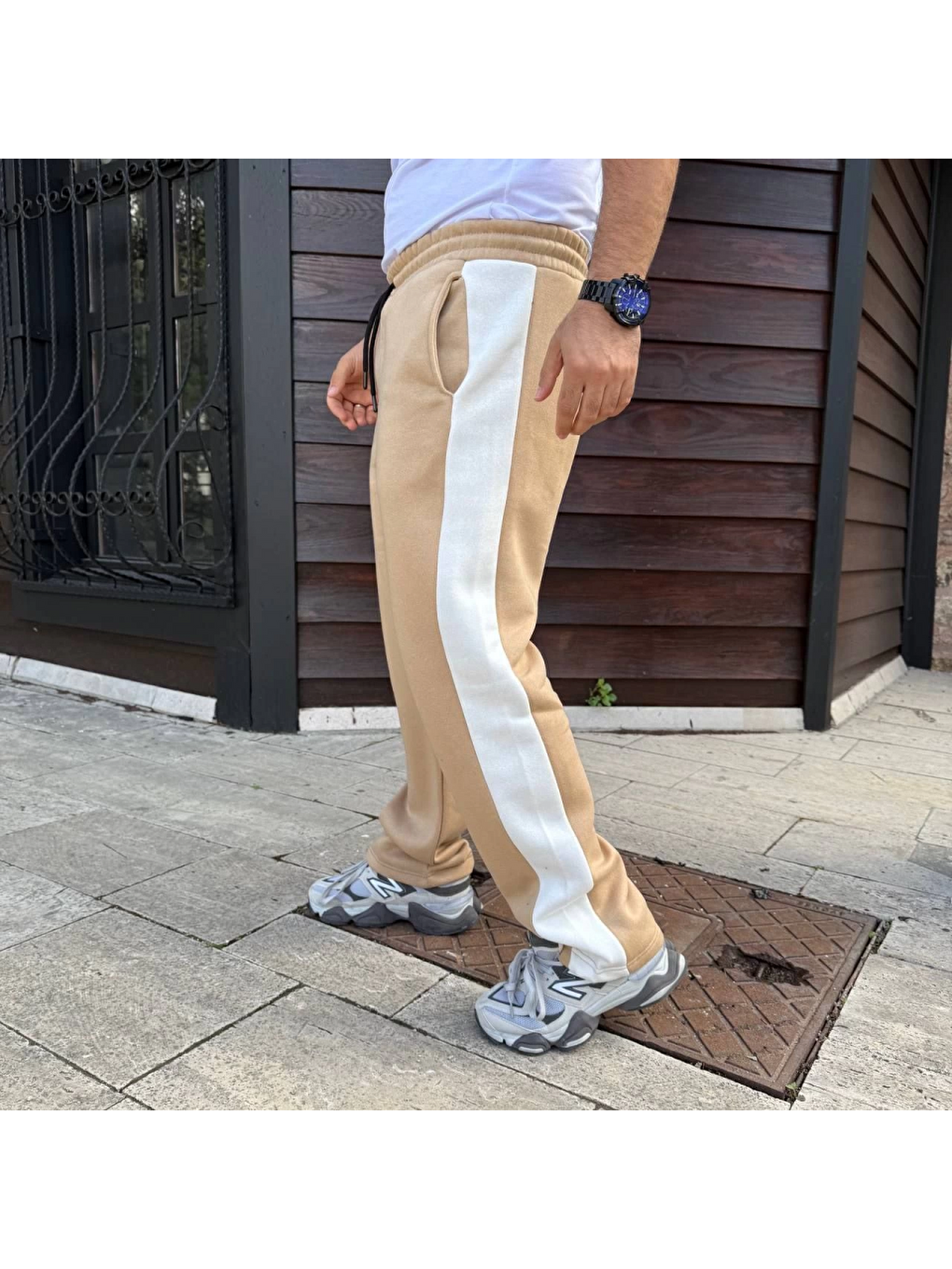 Erkek Üç İplik Kışlık Pamuklu Yandan Garneli Kalın Şeritli Cepli Eşofman Altı - Bej-1