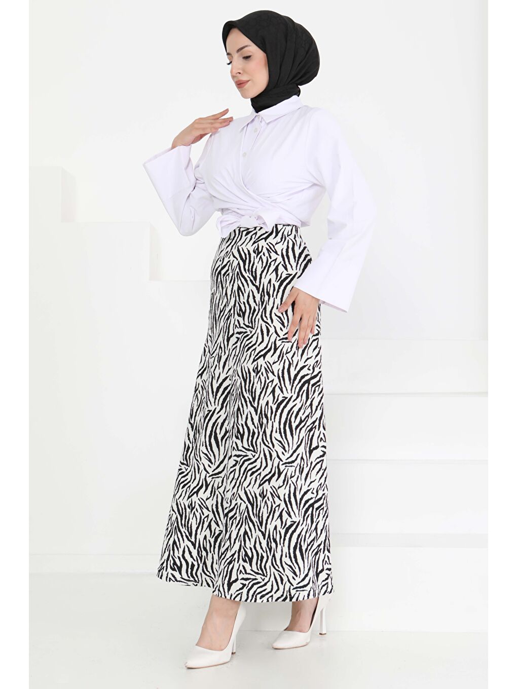 Desenli Kiloş Etek Beyaz - 27238-1