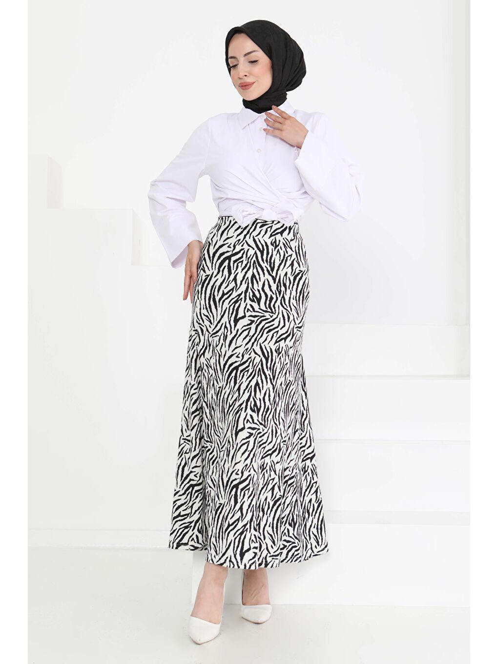 Desenli Kiloş Etek Beyaz - 27238-3