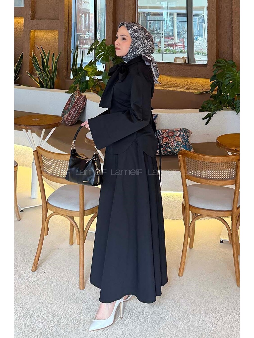 Kravat Yaka Tesettür Takım Siyah-1