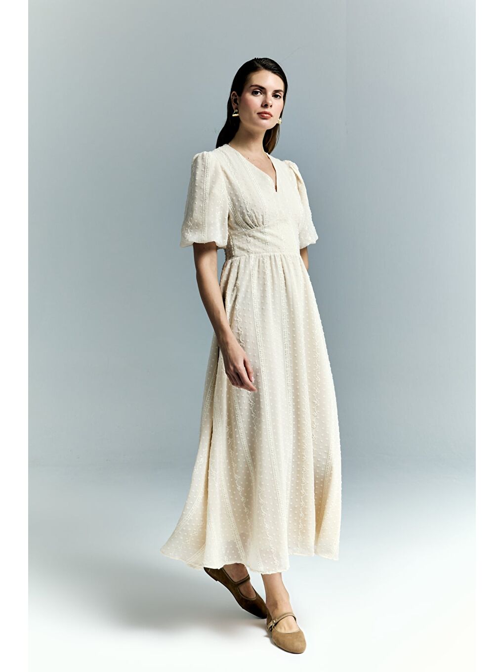 Kabarık Kollu Uzun Elbise - Bej-3