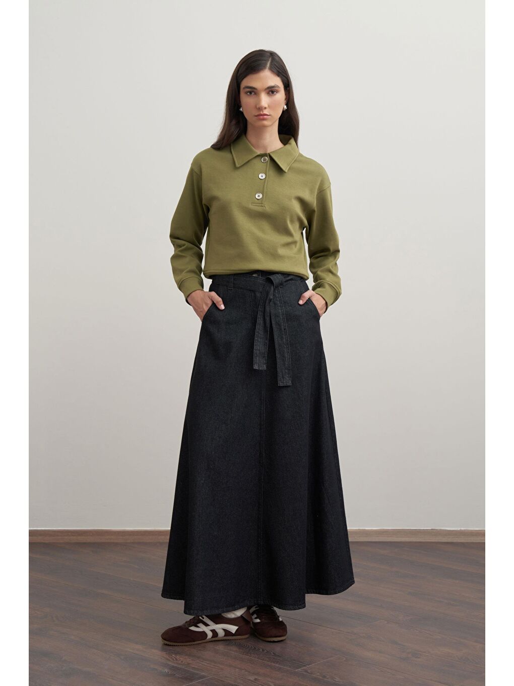 Antrasit-Kuşaklı Kloş Denim Etek