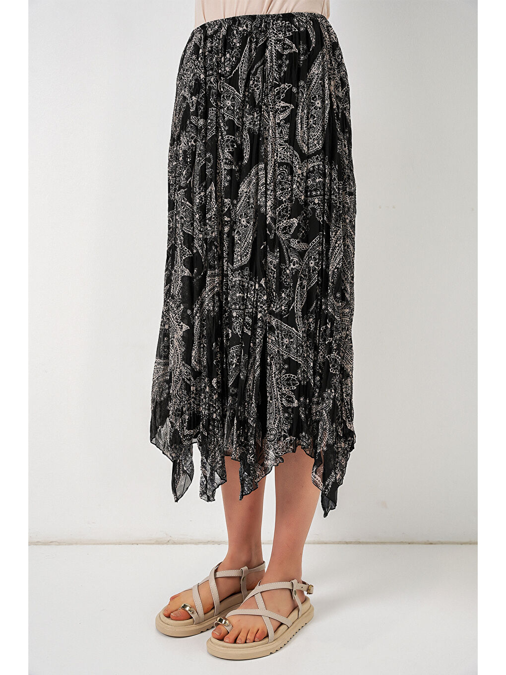 Kadın Asimetrik Tül Şifon Etek 8061 - Siyah-3