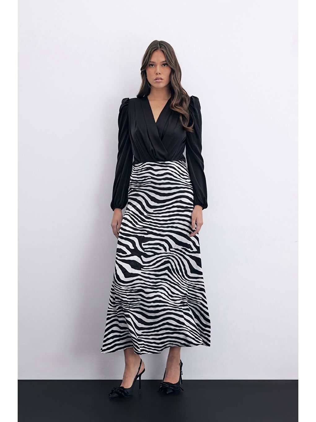 Zebra Desen Etek - Siyah-1