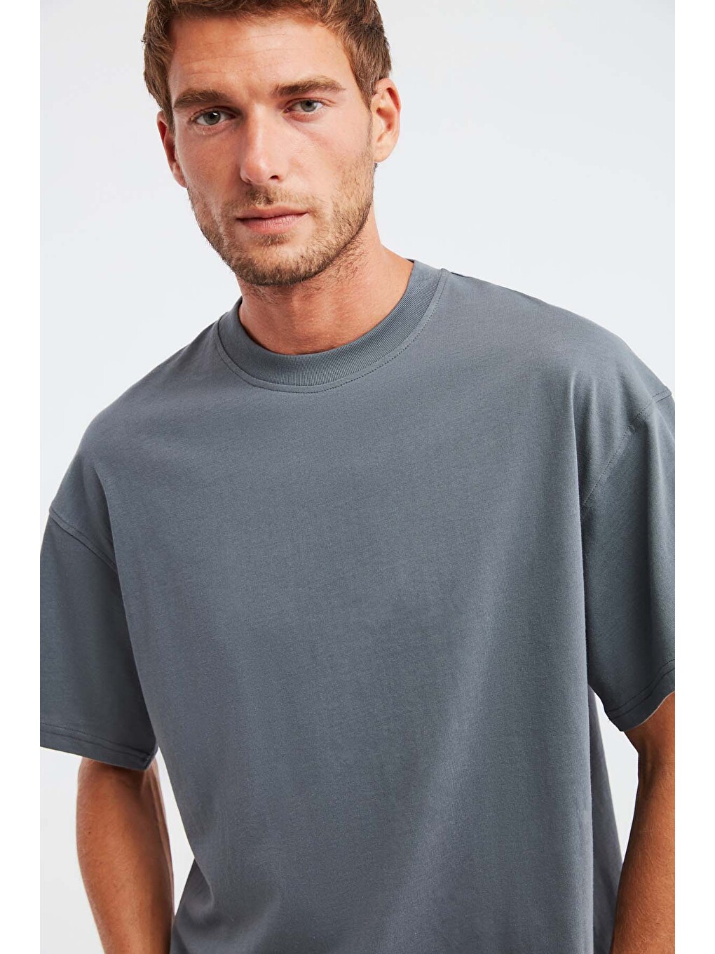 Jett Erkek Oversize Fit %100 Organik Pamuk Kalın Dokulu Bisiklet Yakalı Açık Gri T-shirt-1