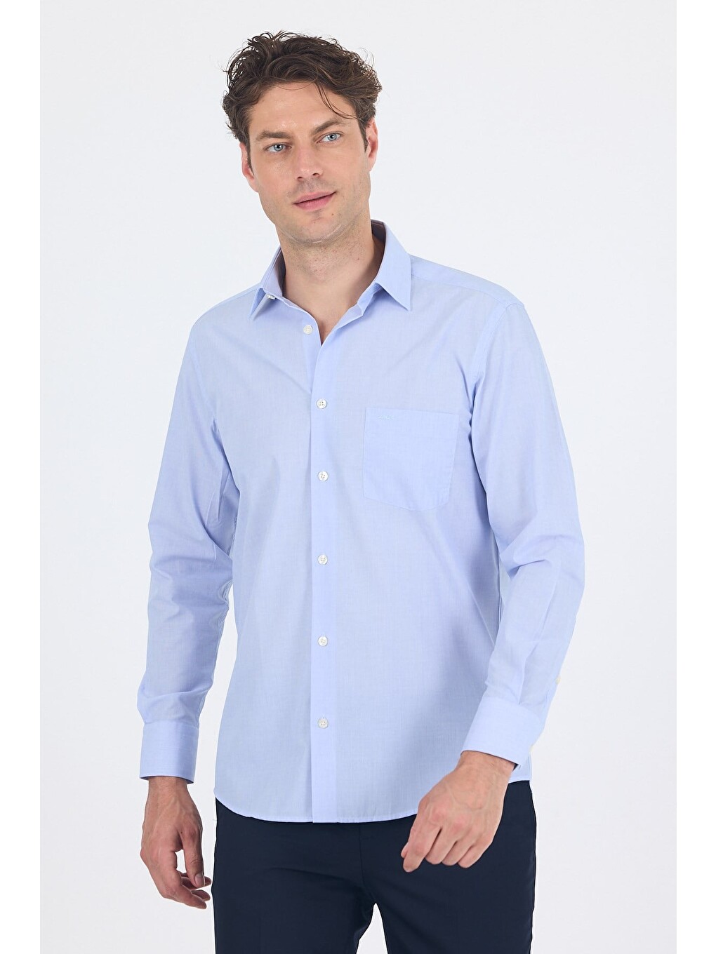 Mavi Klasik Yaka Uzun Kol Cepli Comfort Fit Basic Pamuklu Gömlek 1004255002