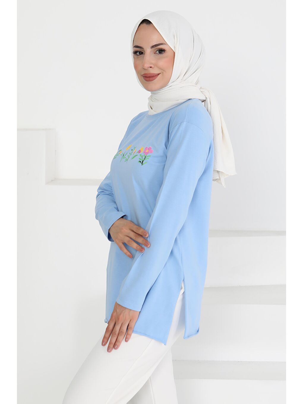 Kadın Bisiklet Yaka Çiçek Baskılı Tunik Bebe Mavi - 27197-1