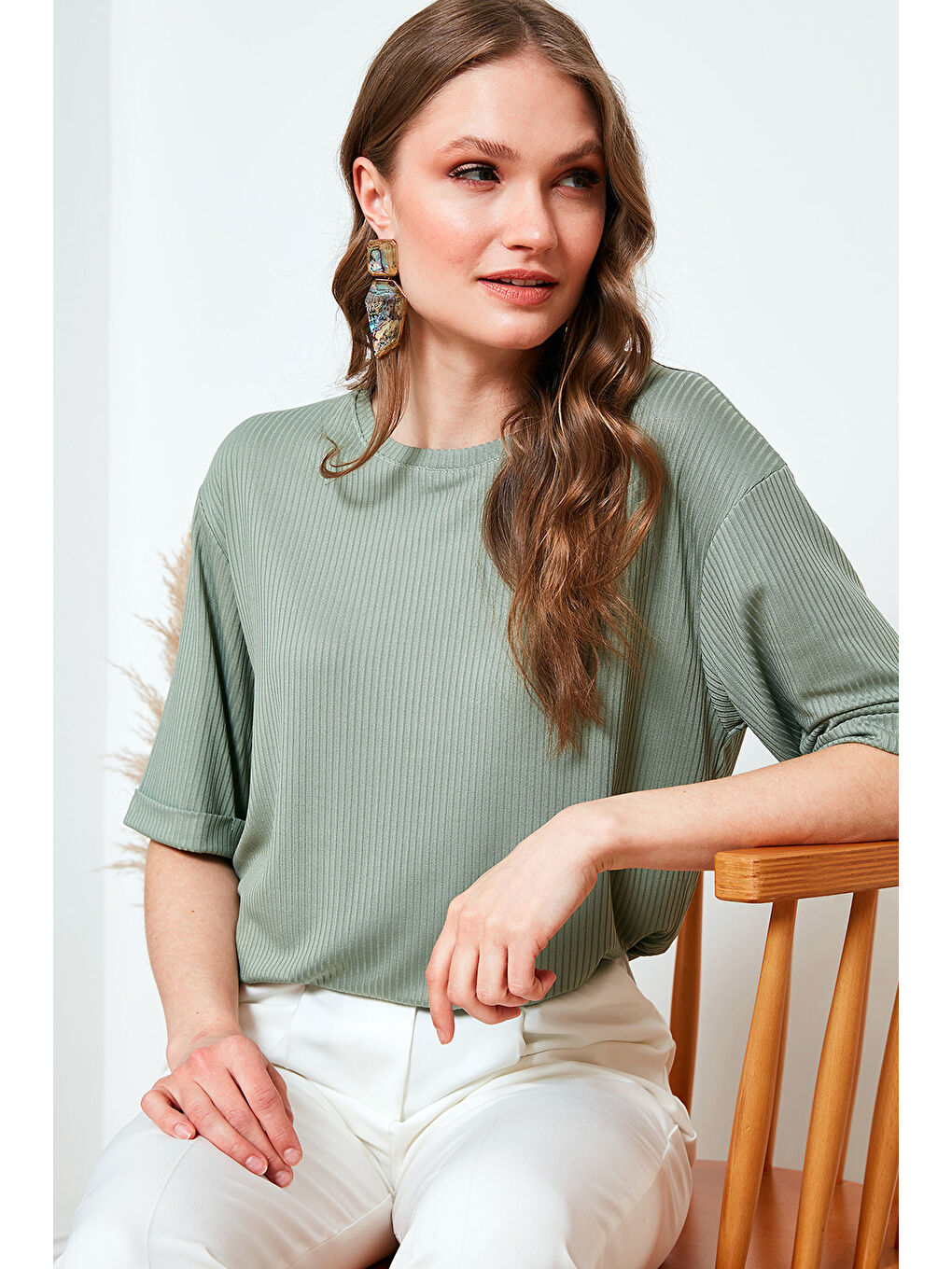 Yeşil Oversize Bisiklet Yaka Yırtmaç Detaylı Bluz 5869000-4