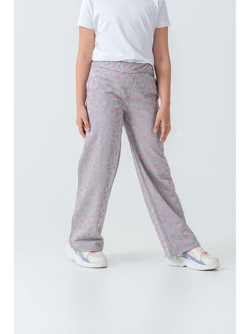 Gri Tüm Alan Baskılı Kız Çocuk Eşofman Altı-2