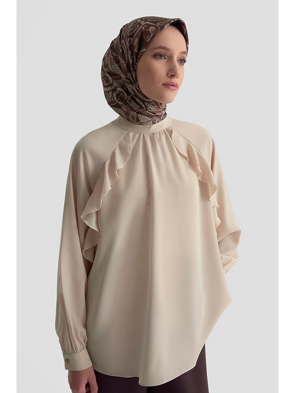 Yanları Fırfırlı Bluz 25K3823 Bej-1