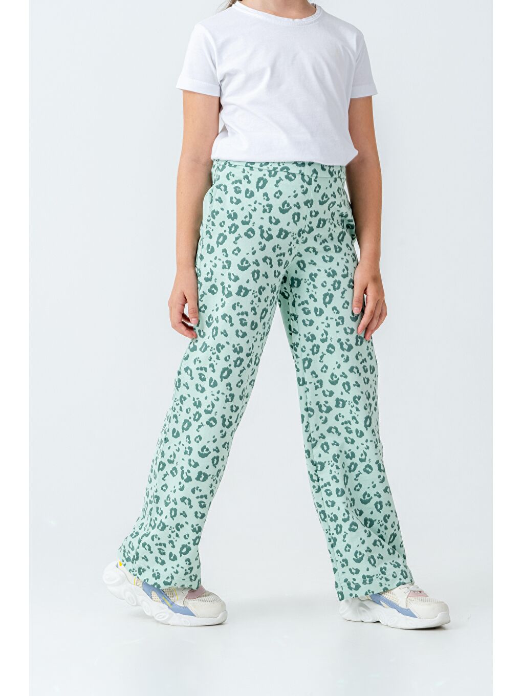 Yeşil Tüm Alan Baskılı Kız Çocuk Eşofman Altı-2