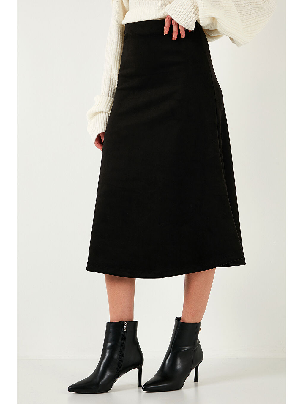 Siyah Streç Regular Fit Yüksek Bel Midi Boy Süet Çan Etek 5866180-3