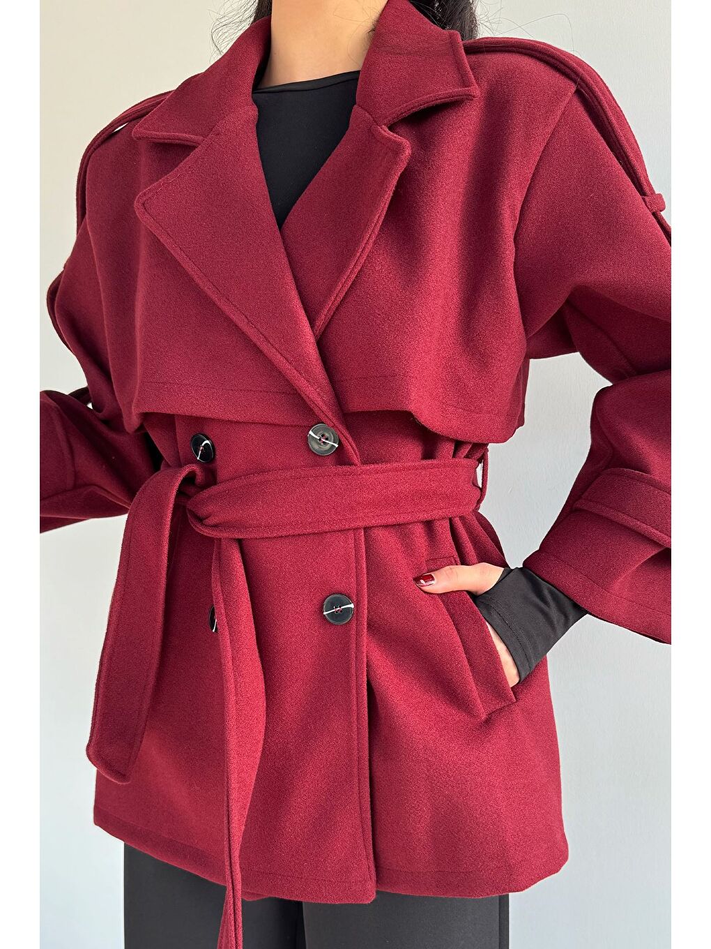 Bordo Kadın Bel Kuşaklı Çift Cepli Kruvaze Yaka Kaşe Kaban-1