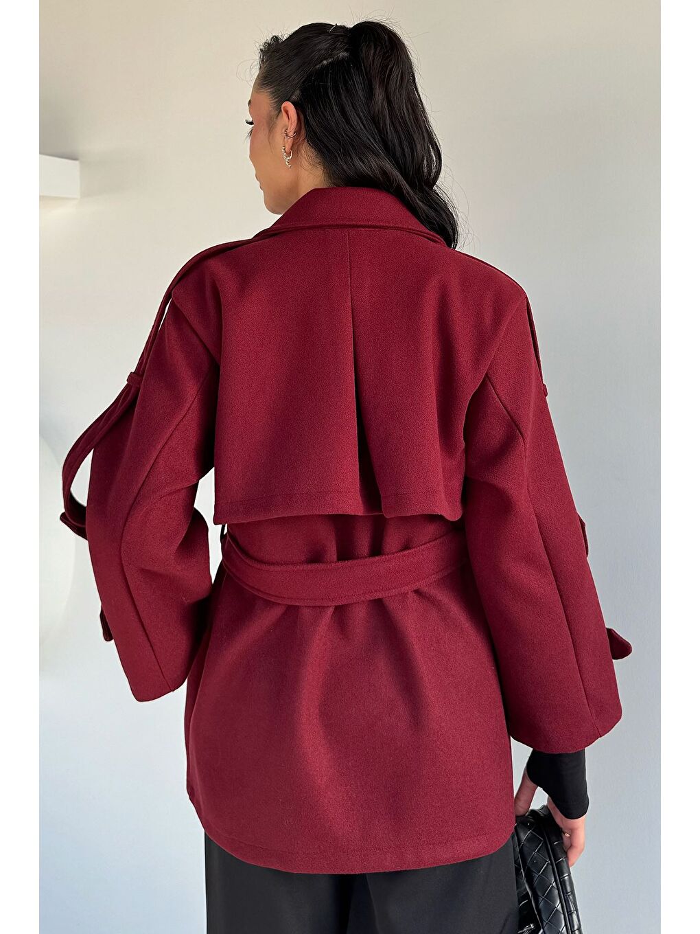 Bordo Kadın Bel Kuşaklı Çift Cepli Kruvaze Yaka Kaşe Kaban-3