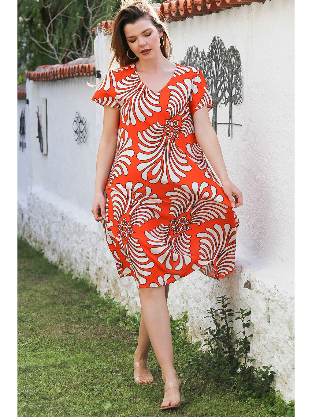Turuncu V Yaka Düşük Kol Allover Baskılı Casual Viskon Dokuma Elbise 115 66