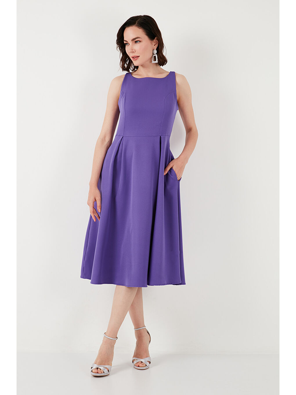 Mor Regular Fit Bisiklet Yaka Cepli Pileli Midi Boy Kadın Elbise 6111963-3