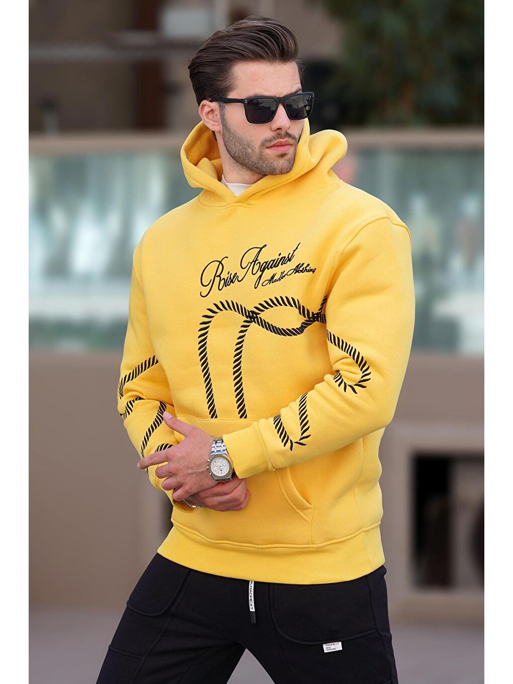 Madmext Sarı Baskılı Kapüşonlu Cep Detaylı Erkek Sweatshirt 7067 - 1