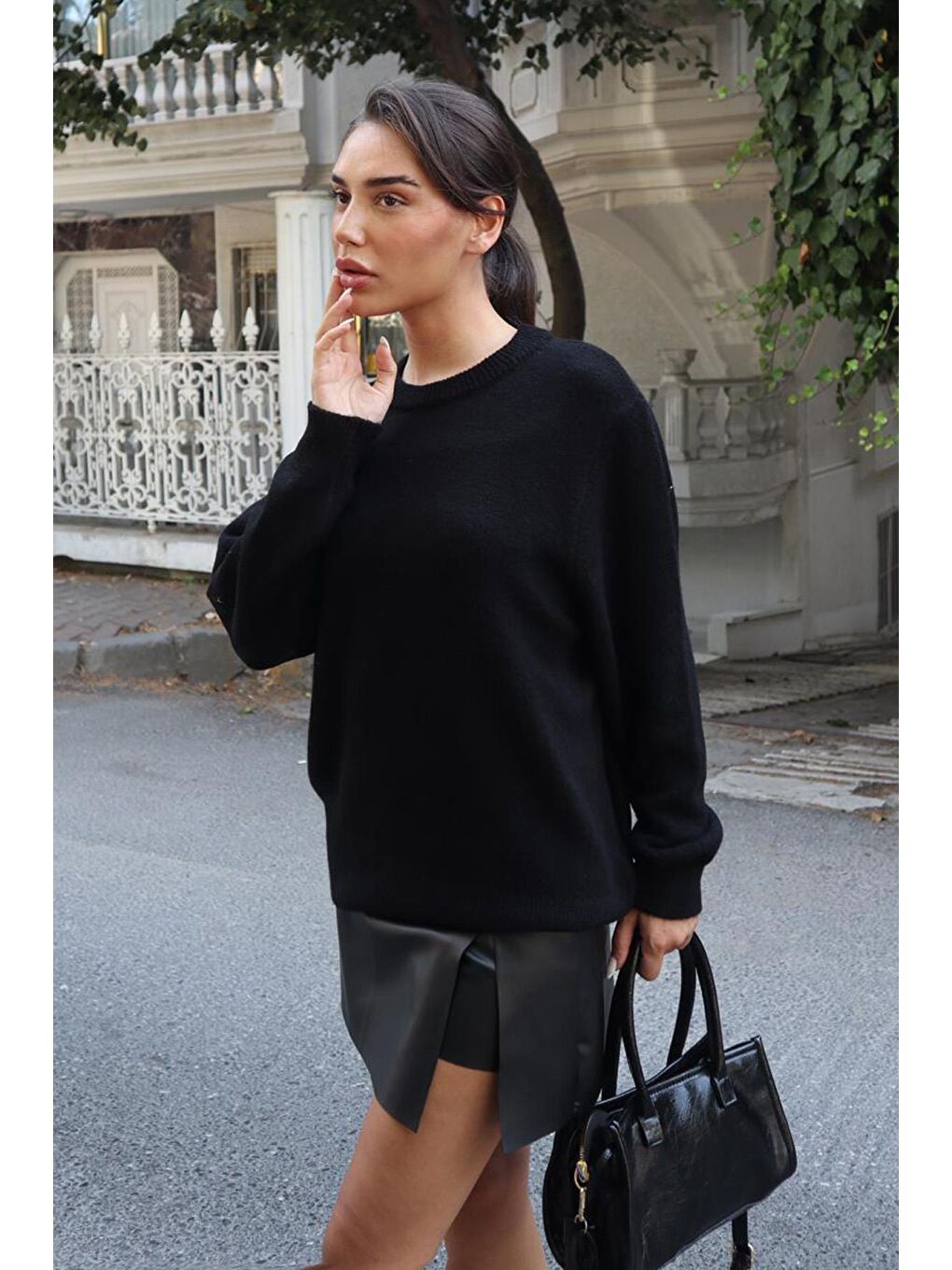 Siyah Bisiklet Yaka Kadın Triko Kazak Mg2494-5