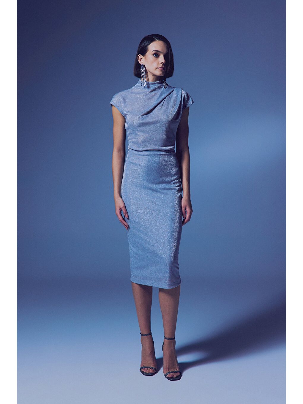 Gri Parlak Kalem Etek - Gümüş-2