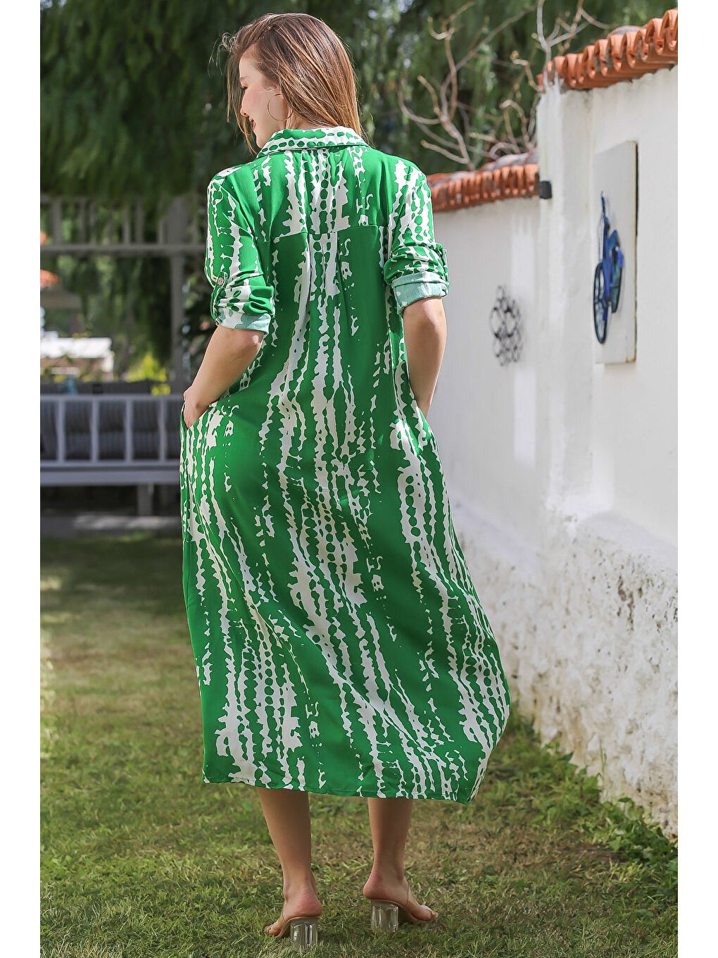 Yeşil Gömlek Yaka Düğmeli Uzun Kollu Gizli Cepli Allover Baskılı Viskon Dokuma Elbise 130 60-7