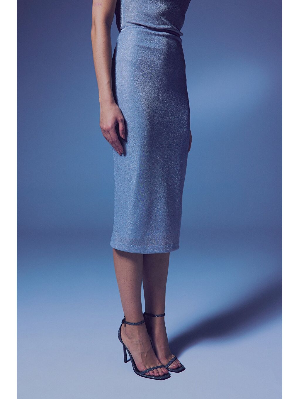 Gri Parlak Kalem Etek - Gümüş-4