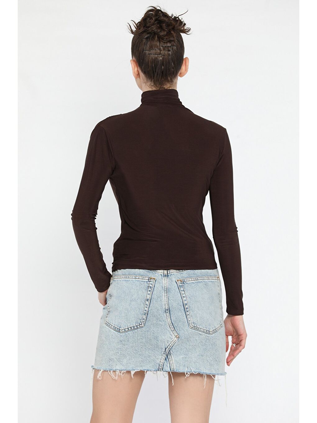 Kahverengi Omuz Ve Bel Drapeli Uzun Kol Bluz-2