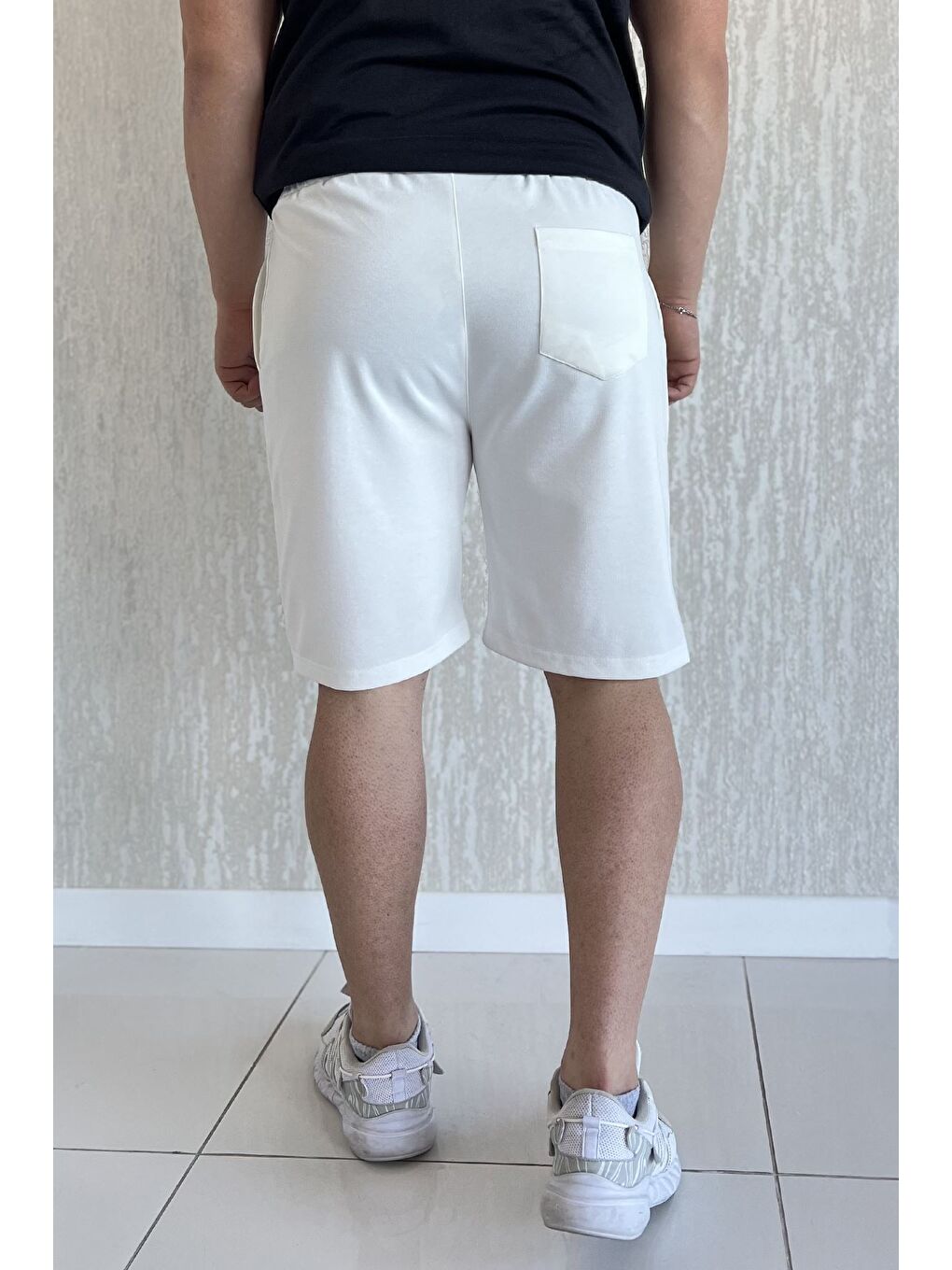 Ekru Yazı Baskılı Erkek Şort-2