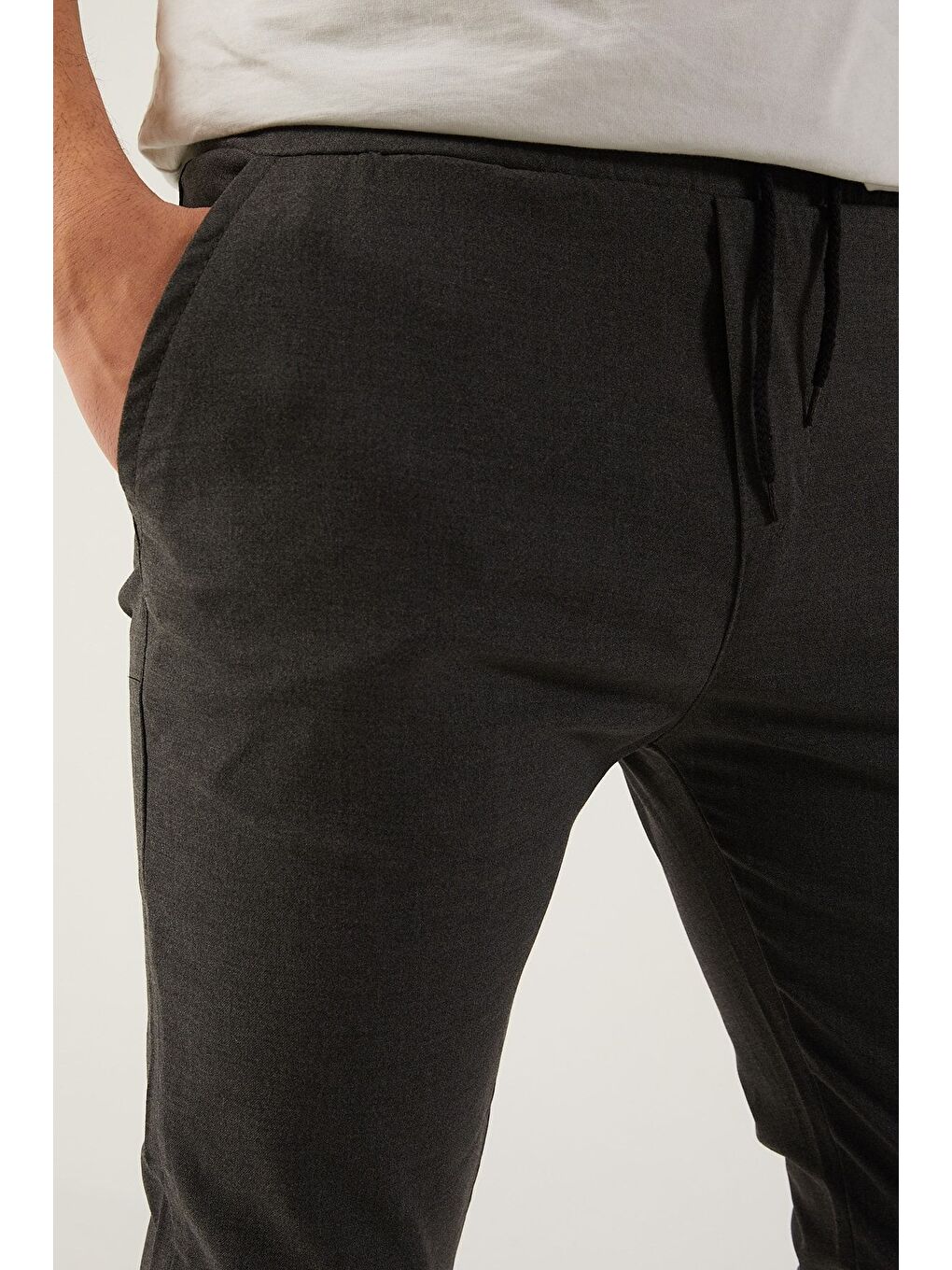 Gri Erkek Dar Kalıp Duble Paça Jogger Pantolon-1